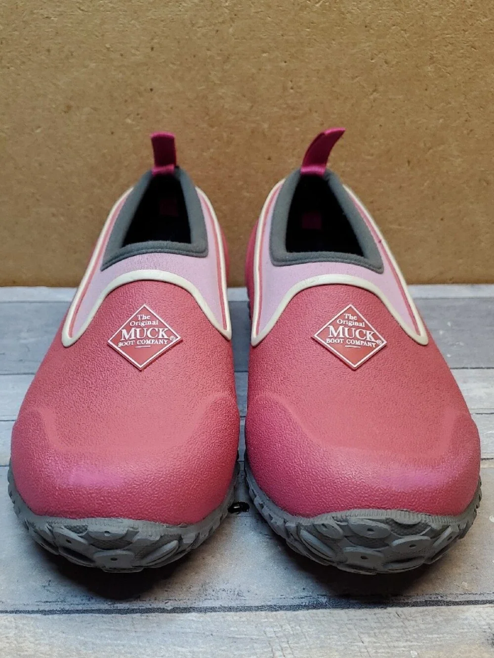 Muck Girl's Muckster II Low in Pink Size 2